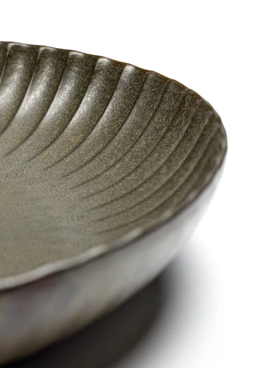 Serax INKU By Sergio Herman Serveerschaal M ø 32 Cm H 5 Cm Aardewerk Groen 5 Serax INKU By Sergio Herman Serveerschaal M ø 32 Cm H 5 Cm Aardewerk Groen - Afbeelding 3